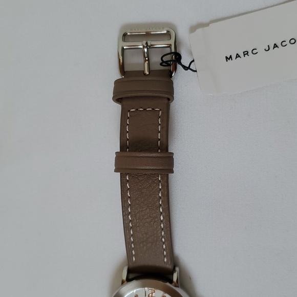 NWY Marc Jacobs Women's Riley MJ9728 Watch - Picture 4 of 12